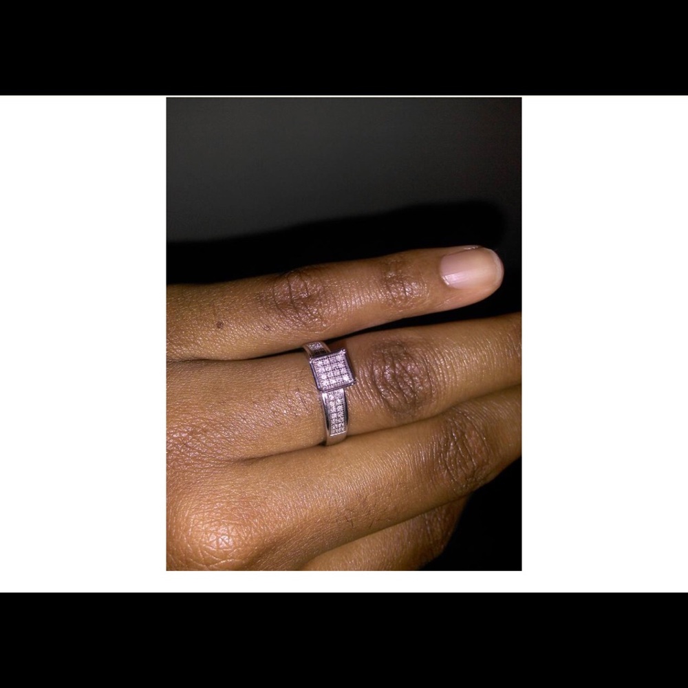 Diamond cluster ring - Picture 2 of 4